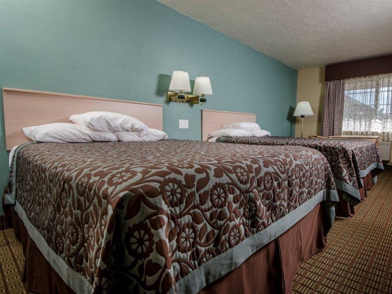 Days Inn By Wyndham Portland Central Exteriér fotografie