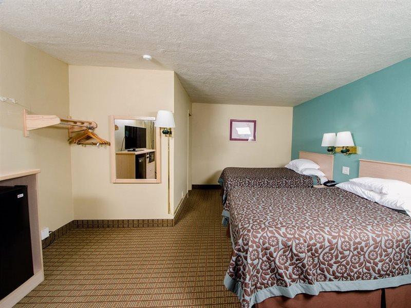 Days Inn By Wyndham Portland Central Exteriér fotografie
