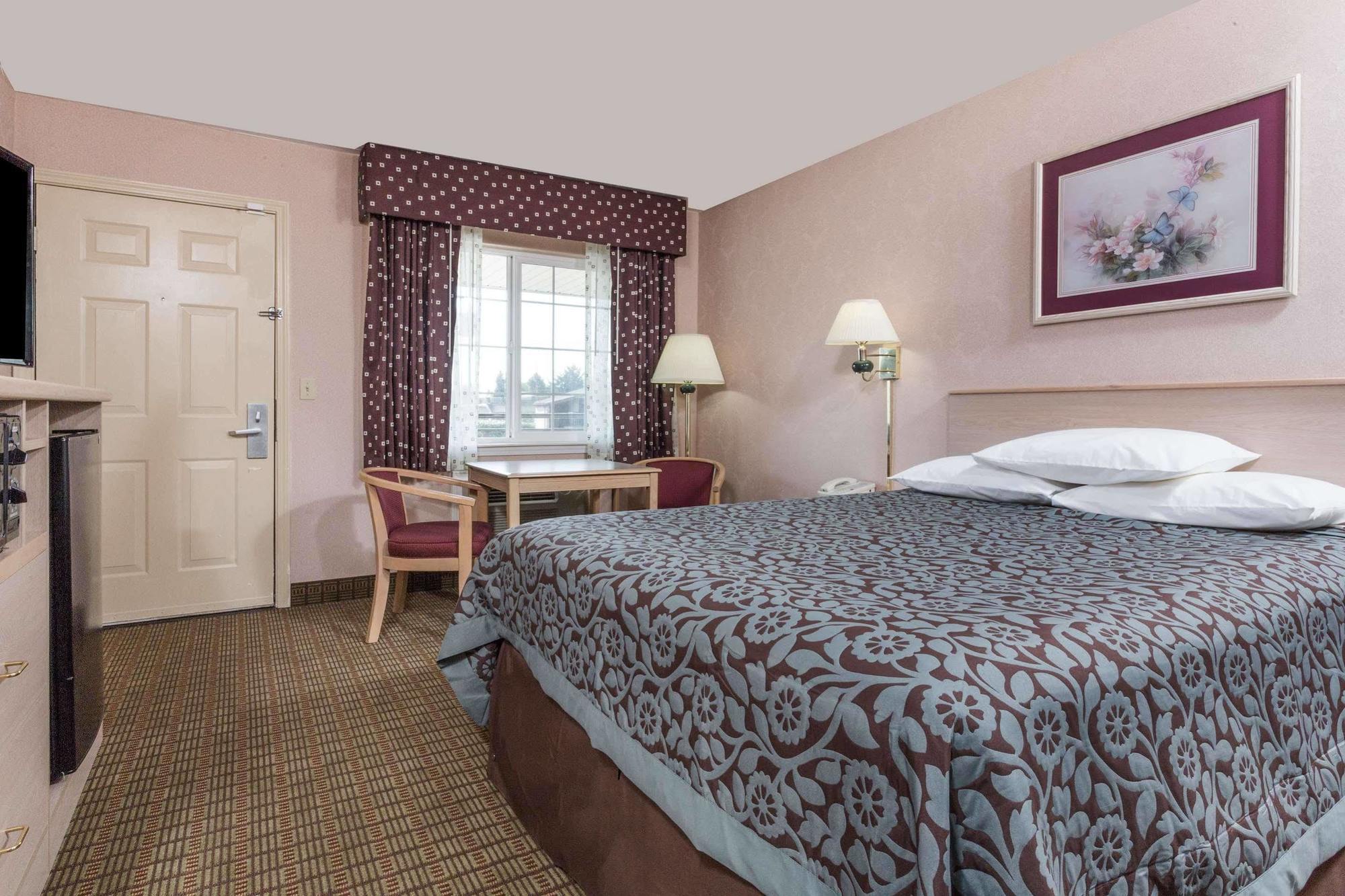 Days Inn By Wyndham Portland Central Exteriér fotografie
