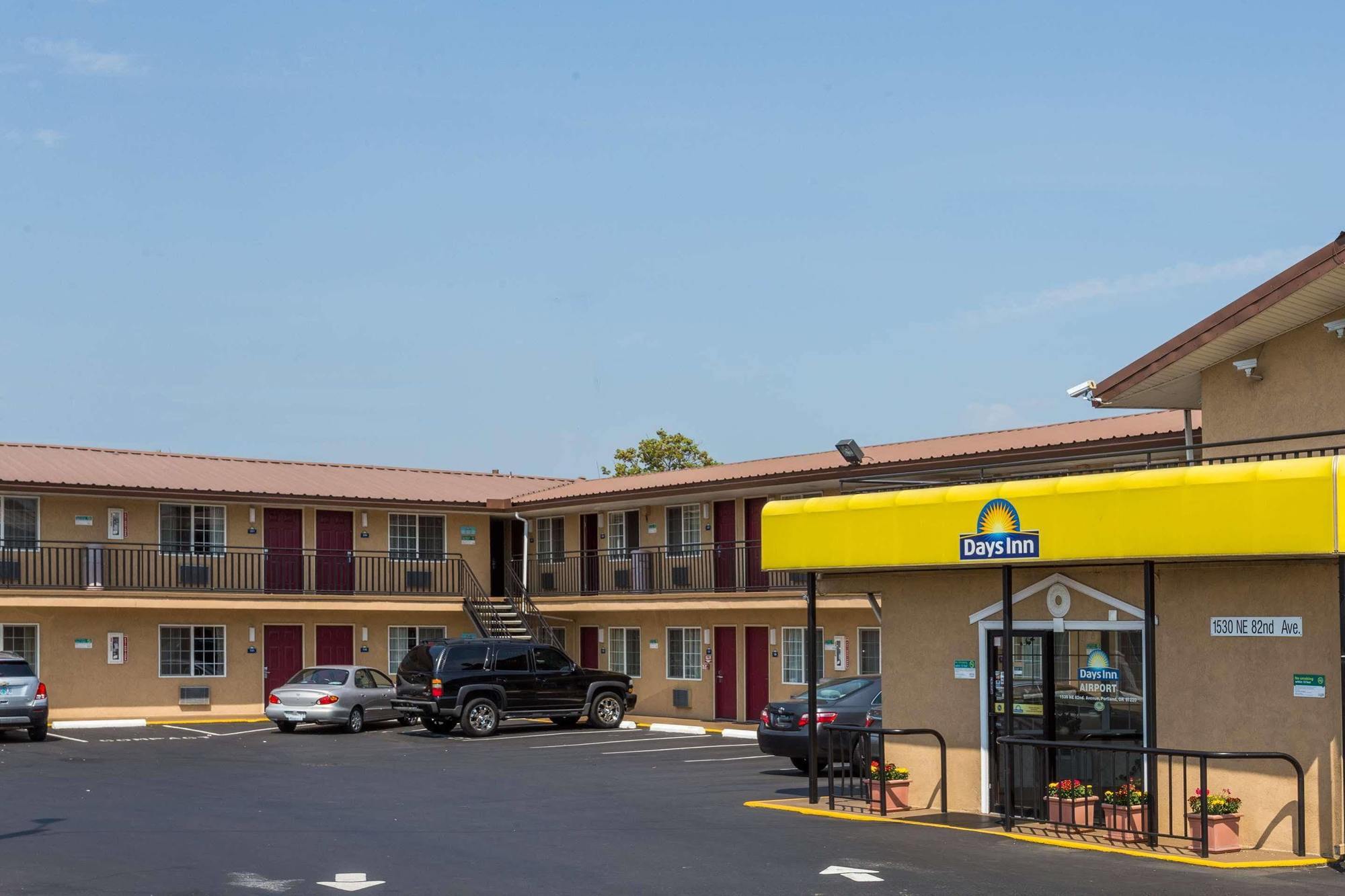 Days Inn By Wyndham Portland Central Exteriér fotografie